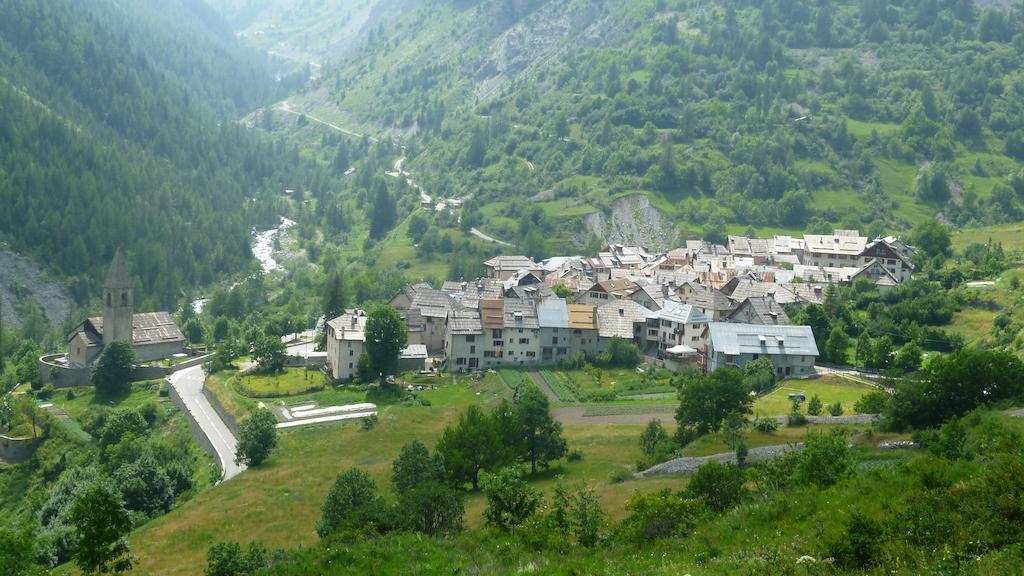La Petite Etoile D'Hotes En Mercantour Saint-Dalmas-le-Selvage Eksteriør billede